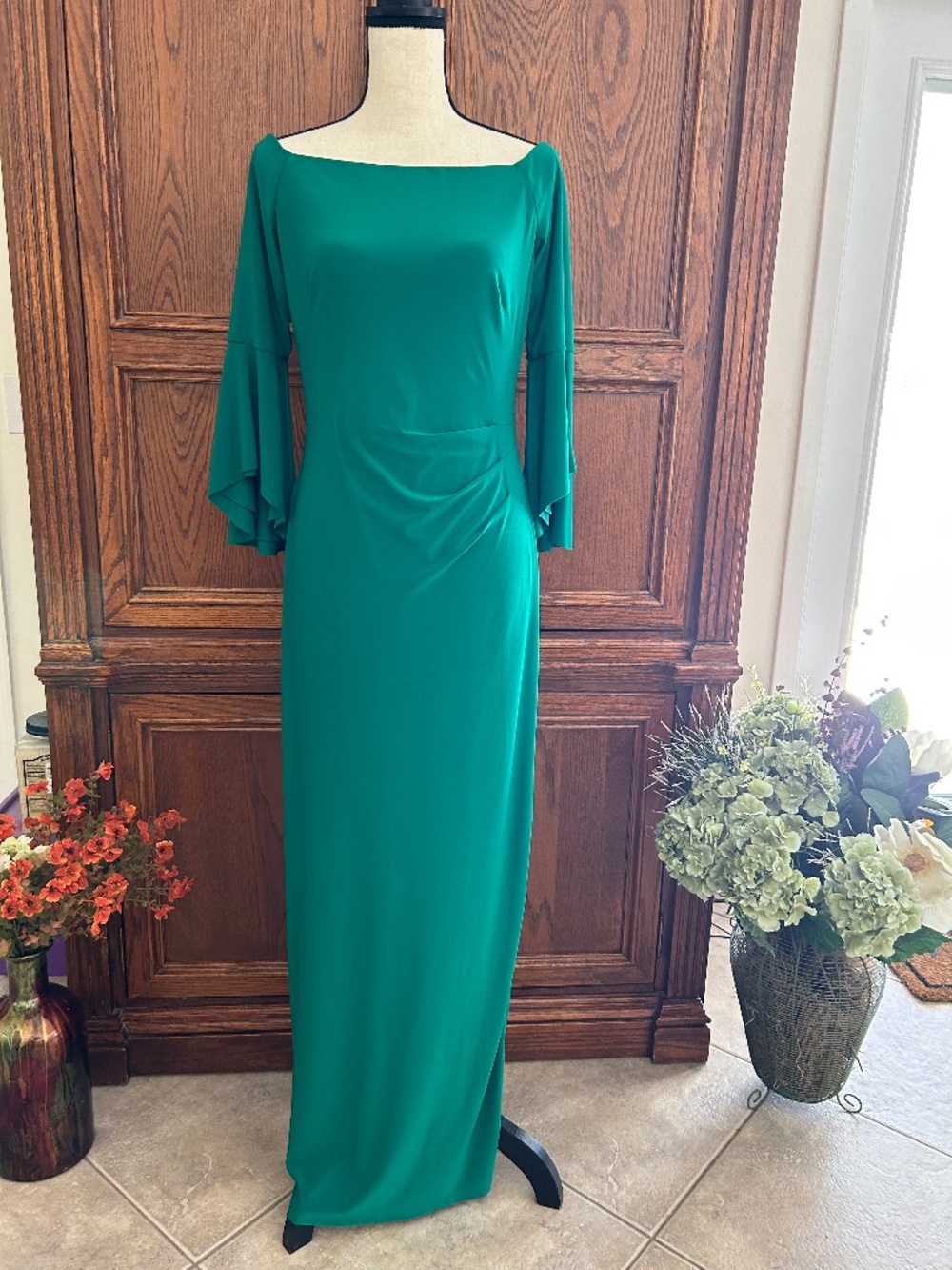 Lauren Ralph Lauren green cocktail maxi dress, off-the-shoulder neckline size 8